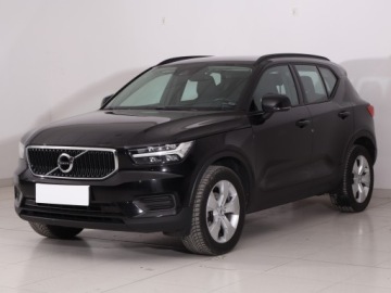 Volvo XC40 Crossover 2.0 D3 150KM 2018 Volvo XC40 D3, Navi, Klima, Klimatronic, Tempomat, zdjęcie 1