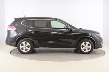 Nissan X-Trail III Terenowy 1.6 dCi 130KM 2016 Nissan X-Trail 1.6 dCi, Salon Polska, Serwis ASO, zdjęcie 4