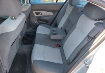 Chevrolet Cruze Sedan 1.6 i 113KM 2010 Chevrolet Cruze 1.6 LPG Nowy Rozrzad 1.6 BenzynaLPG 113KM, zdjęcie 13