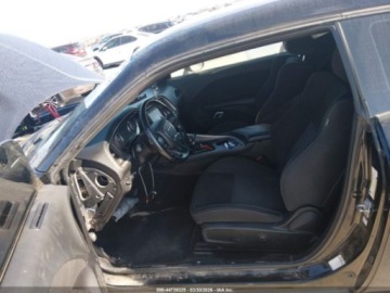 Dodge Challenger III 2022 Dodge Challenger DODGE CHALLENGER RT 5.7 Benzyna 372KM, zdjęcie 9