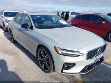 Volvo 2019 Volvo S60 Volvo S60 T5 FWD R-Design 2.0 Benzyna 258KM, zdjęcie 1
