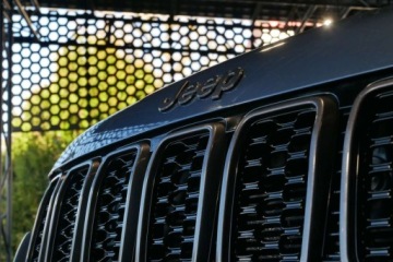 Jeep Grand Cherokee IV 2020 Jeep Grand Cherokee Limited 5.7 352KM V8 Panorama 4x4 Skory Navi MenuPL LE, zdjęcie 37