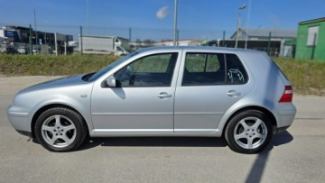 Volkswagen Golf V Hatchback 1.4 i 16V 75KM 2003 Volkswagen Golf climatronic, zdjęcie 4