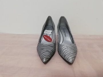Buty czółenka Marco Tozzi r. 38 , wkł 24,5 cm