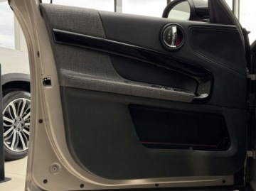 Mini Countryman F60 Crossover Facelifting 1.5  136KM 2023 MINI Countryman Cooper Classic Panorama CarPlayAndroid Kamera cofania, zdjęcie 11