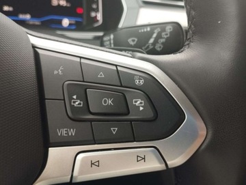 Volkswagen Passat B8 Variant Facelifting 2.0 TDI SCR 200KM 2022 Volkswagen Passat 2.0 TDI 200KM 4x4 DSG R Line Kamera Virtual Hak LED Matr, zdjęcie 12