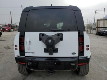 Land Rover Defender IV (L663) 2022 Land Rover Defender 110 X-Dynamic Hse 2022 3.0l 3.0 Benzyna 395KM, zdjęcie 2