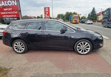 Opel Astra J Sports Tourer 1.4 Turbo ECOTEC 140KM 2012 Opel Astra 1.4Benzynasuper stan zarejestrowana w Polsce 1.4 Benzyna 140KM, zdjęcie 7
