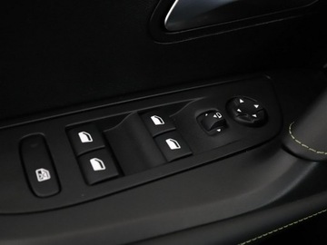 Peugeot 2008 II SUV 1.2 PureTech 130KM 2020 Peugeot 2008 GT-Line virtual navi kamera Bluetooth, zdjęcie 35