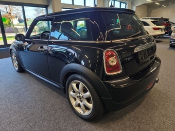 Mini One II Hatchback 1.4 95KM 2009 MINI One 1.4 benzyna, Serwis, Oryginał, zdjęcie 4