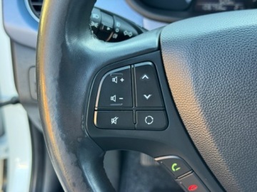 Hyundai i10 II Hatchback 1.0 MPI 66KM 2015 Hyundai i10 1.0 Benz Niski przebieg Dobrze wyposazony Benzyna 66KM, zdjęcie 14