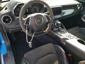 Chevrolet Camaro VI 2022 Chevrolet Camaro 2022, 6.2L, ZL1, od ubezpieczalni 6.2 Benzyna 650KM, zdjęcie 6