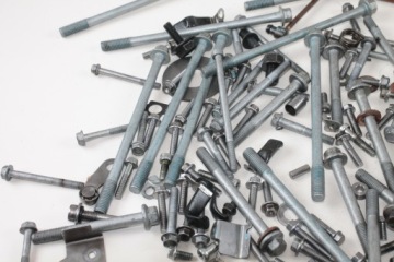 KAWASAKI Z800 13-18 РАЗБОРКА ДВИГАТЕЛЯ ВИНТЫ ВИНТЫ