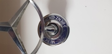 ЗВЕЗДА MERCEDES BENZ НА КАПОТЕ