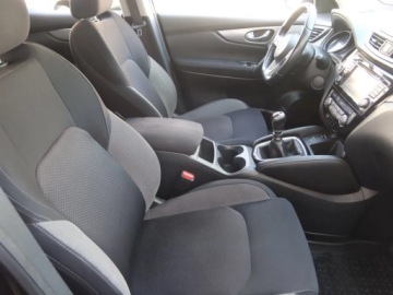 Nissan Qashqai II Crossover Facelifting 1.2 DiG-T 115KM 2018 Nissan Qashqai 1.2 DIG-T, Salon Polska, zdjęcie 8