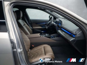 BMW Seria 5 G90-91 2025 BMW Seria 5 40d xDrive 303 KM mHEV - Kamera 360 - Pakiet M Pro - Gotowy do, zdjęcie 20