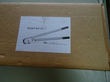 ЗАЖИМНЫЕ ЩИПЦЫ ДЛЯ СТАЛЬНЫХ ЛЕНТ KIPPES WZ65