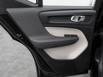 Volvo XC40 2021 Volvo XC 40 CB373NC#T5 Plug-In Hybrid Inscription, zdjęcie 24