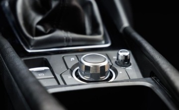 Mazda 3 III Sedan Facelifting 2.0 SKYACTIV-G 120KM 2018 Mazda 3 2.0 Skyenergy 2.0 Benzyna 120KM, zdjęcie 32