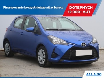 Toyota Yaris 1.0 VVT-i, Salon Polska