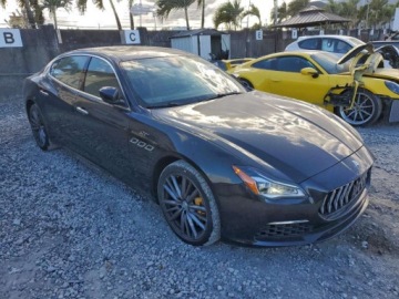 Maserati Quattroporte II 2022 Maserati Quattroporte 2022 MASERATI QUATTROPORTE BASE 3.0 Benzyna 424KM, zdjęcie 3