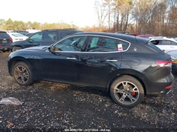 Maserati Levante 2021 Maserati Levante 2021r., 4X4, od ubezpieczalni 3.0 Benzyna 345KM, zdjęcie 3