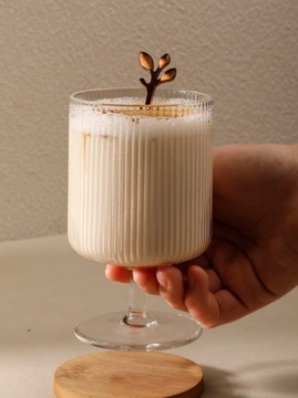 РЕБРИСТЫЕ СТЕКЛА НА СВИНЦОВОМ СТЕКЛАХ ДЛЯ СОКОВЫХ НАПИТКОВ