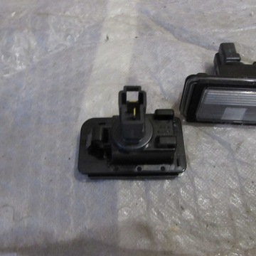 SUZUKI SWIFT V 10-16 LAMPA OSVĚTLENÍ TABULKY SPZ ZADNÍ