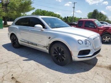 Bentley Bentayga 2017 Bentley Bentayga 2017, 6.0L, 4x4, od ubezpieczalni, zdjęcie 3