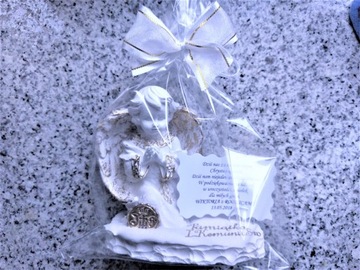 Спасибо ангелочки, сувенир, Святое Причастие, позолоченные гипсовые статуэтки.