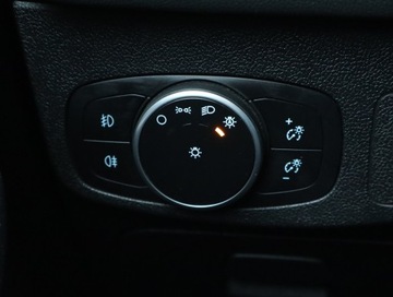 Ford Focus III Hatchback 5d facelifting 1.0 EcoBoost 125KM 2018 Ford Focus 1.0 EcoBoost, Salon Polska, Serwis ASO, zdjęcie 24