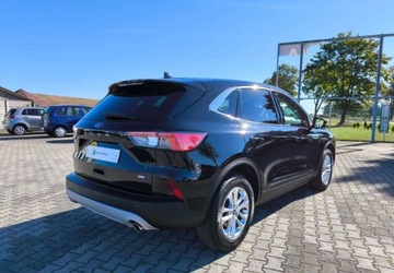 Ford Kuga III SUV 2.0 EcoBlue MHEV 150KM 2020 Ford Kuga Ford Kuga 2.0 TDCi 2x4 Titanium 2.0 Diesel 150KM, zdjęcie 4