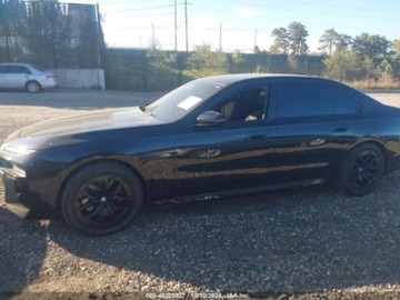 BMW Seria 7 G70 2023 BMW Seria 7 760I XDrive 2023 4.4l 4.4 Benzyna 536KM, zdjęcie 5