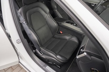 Volvo V90 II Kombi 2.0 T5 250KM 2020 R-DESIGN _ 3 SZTUKI W OFERCIE _ MEGA PREZENCJA __ MEGA WYPOSAŻENIE, zdjęcie 20