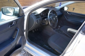 Skoda Rapid II Liftback 1.2 TSI 85KM 2013 SKODA RAPID - LIFTBACK - POLSKI SALON - LEMIR - PIERWSZY WŁAŚCICIEL ! ! !, zdjęcie 19