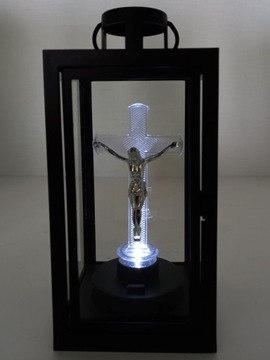 Otwierana Latarenka Czarna z Krzyżem na baterie