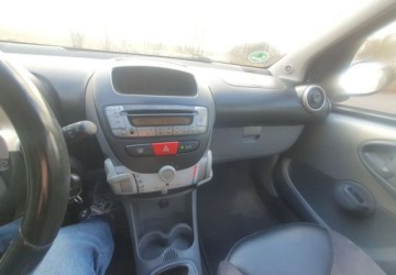 Toyota Aygo I Hatchback 3d 1.0 VVT-i 68KM 2007 Toyota Aygo Toyota Aygo Benzyna 68KM, zdjęcie 16