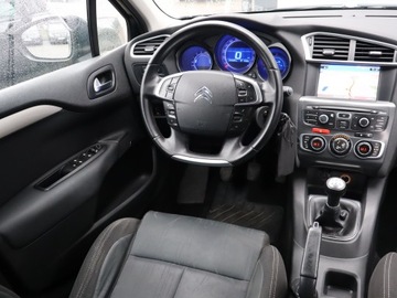 Citroen C4 II Hatchback 5d 1.6 16v VTi 120KM 2011 Citroen C4 1.6 VTi, Navi, Klima, Klimatronic, zdjęcie 6