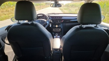 DS 3 Cabrio Facelifting 2015 (Citroen) 1.2 VTi PureTech 82KM 2015 Citroen DS3 89tys Km bezwypadek, zdjęcie 15