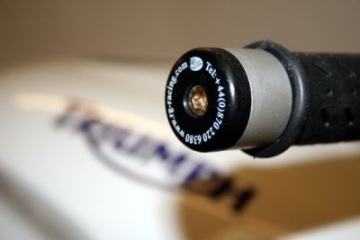 ЧЕРНЫЕ КОНЦЫ РУЛЯ R&G SPEED TRIPLE