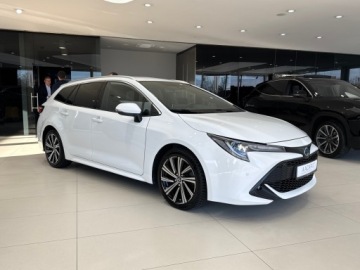 Toyota Corolla XII TS Kombi Facelifting 2.0 Hybrid Dynamic Force 196KM 2022 Toyota Corolla Comfort + Tech + Style / Kamera cof, zdjęcie 4