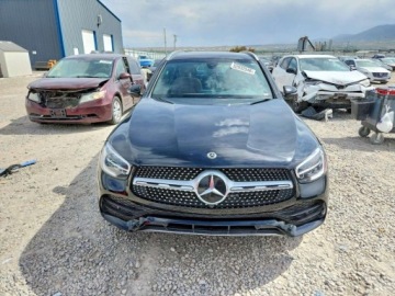 Mercedes GLC C253 2020 Mercedes-Benz GLC 2020 MERCEDES-BENZ GLC 300 4MATIC 2.0 Benzyna 255KM, zdjęcie 5