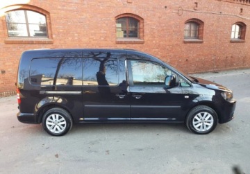 Volkswagen Caddy III Kombi Facelifting 1.6 TDI 102KM 2015 Volkswagen Caddy MAXI DSG GetHelp 1.6 Diesel 102KM, zdjęcie 8