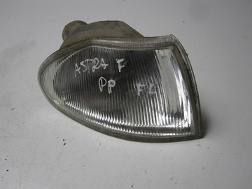 KIERUNKOWSKAZ PRZEDNI PRAWY OPEL ASTRA F FL LIFT