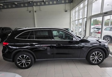 Mercedes GLC C254/X254 2024 Mercedes-Benz GLC Salon Polska Aut 9G 4x4 5L gwarancji klapa elektryczna, zdjęcie 24