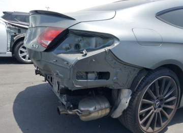 Mercedes Klasa C W205 2019 Mercedes-Benz Klasa C 2019, 3.0L, 4x4, 43 AMG, od ubezpieczalni 3.0 Benzyna, zdjęcie 1