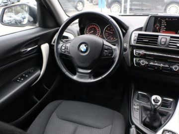 BMW Seria 1 F20-F21 Hatchback 5d Facelifting 2015 116i 109KM 2015 BMW 1 116i, Klima, Tempomat, Parktronic, zdjęcie 6