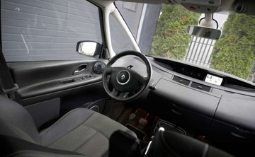 Renault Espace IV Van Facelifting 2.0 dCi 150KM 2013 Renault Grand Espace Renault Grand Espace 2.0 dCi FAP Initiale 2.0 Diesel, zdjęcie 25