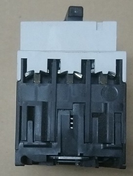 EATON WYŁĄCZNIK SILNIKOWY ZAKRES 6.3-10A AC3 WYZW TERMOMAGNET PKZM0 072739