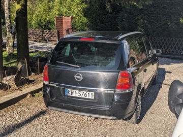 Opel Zafira B 1.9 CDTI ECOTEC 120KM 2007 Opel Zafira B, zdjęcie 1